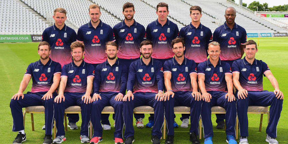 Lawrence links up with England Lions squad